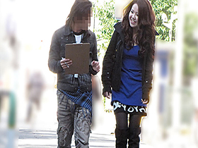 素人ナンパ企画 見知らぬ男性のチ○ポをパイズリｏｒ素股でイカせて下さい！4時間　サンプル画像17